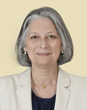 39-Clarisa Escobar